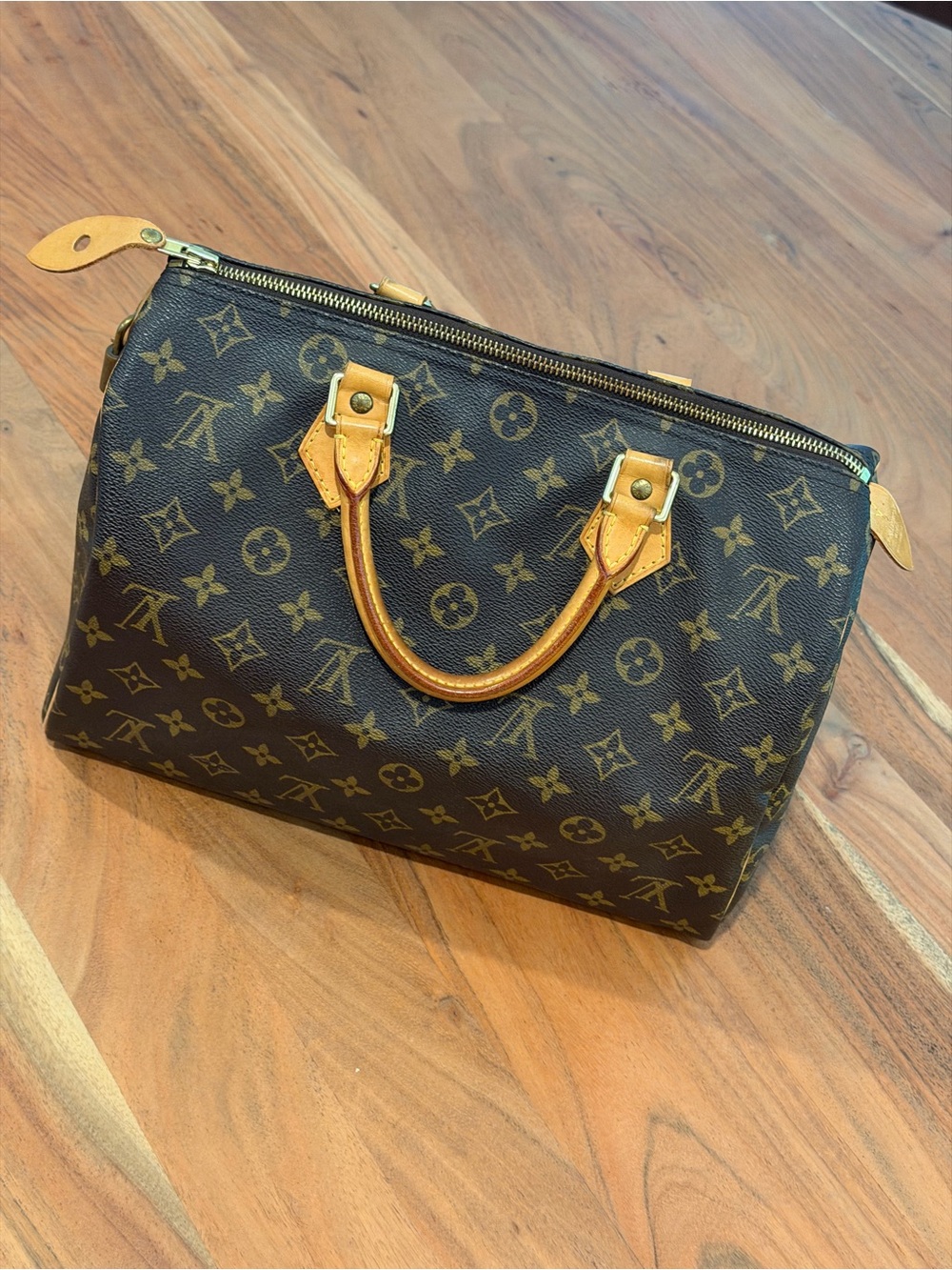 Vintage Louis Vuitton Speedy 30